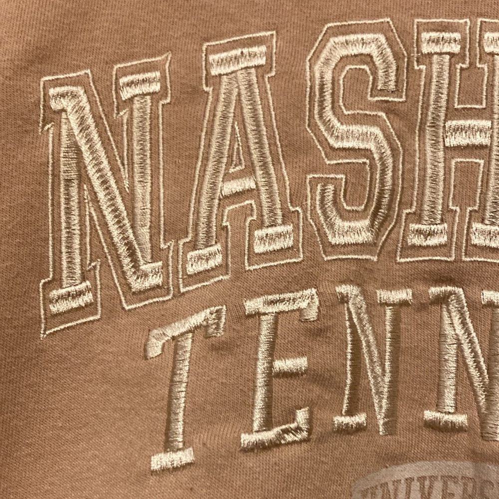 Small Rue21 Nashville Tennessee University League Blush Soft Sweatshirt - Picture 3 of 10